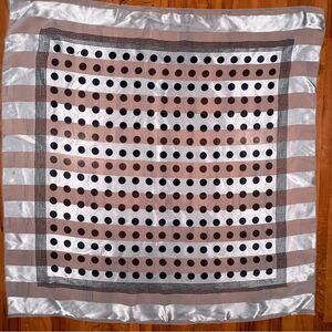 40 x 40 scarf 🖤 polkadots & stripes 🖤